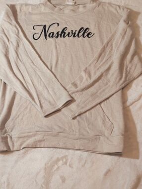 Nashville Script Cream Women’s Pullover Sweater